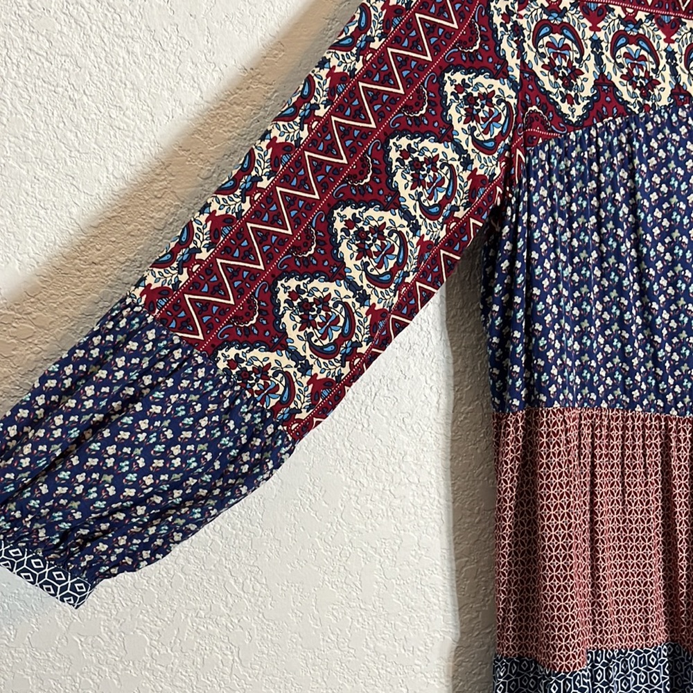 Urban Renewal boho mixed media 3/4 sleeve v-neck tassel tie midi dress Gypsy - Picture 6 of 13